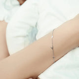 Personalisiertes Armband mit seitlichem Initial